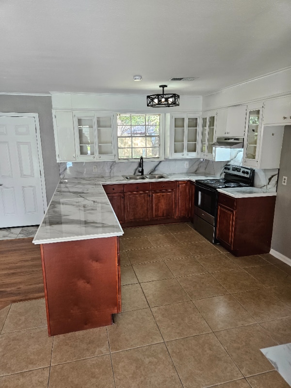 Building Photo - 311 Crestview Ave