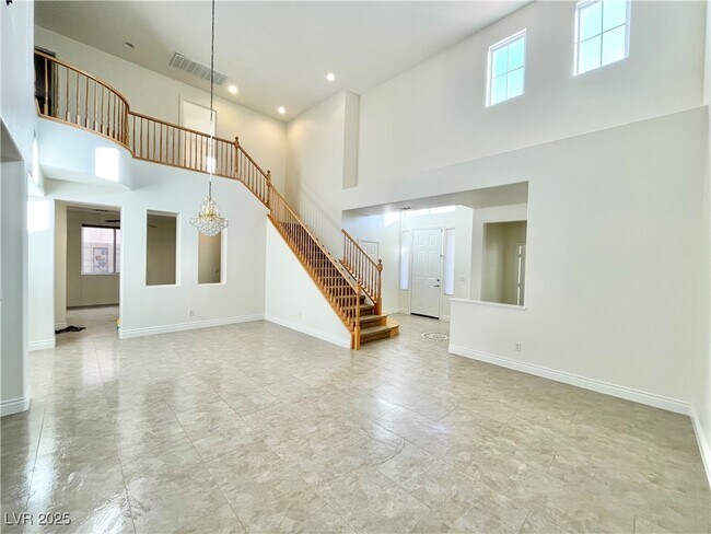 Building Photo - 1590 Sabatini Dr
