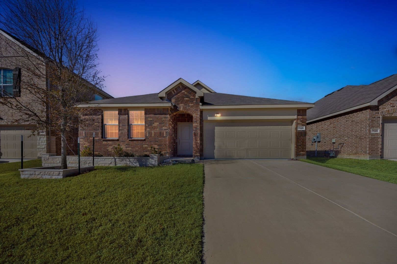 Building Photo - 7025 English Elm Trl