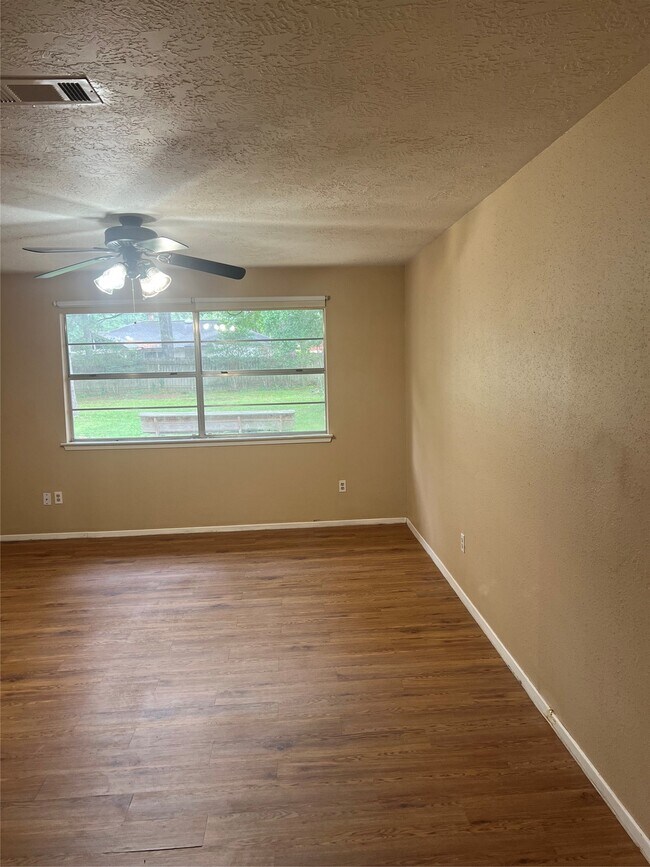 Building Photo - 6507 Bridgegate Dr