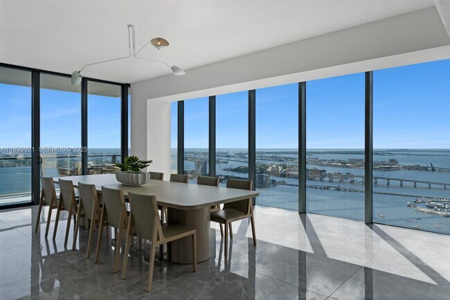 Building Photo - 788 NE 23rd St