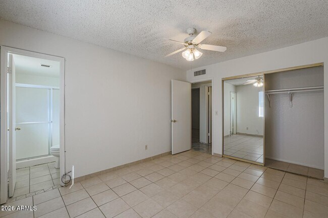Building Photo - 3020 N 87th Ave