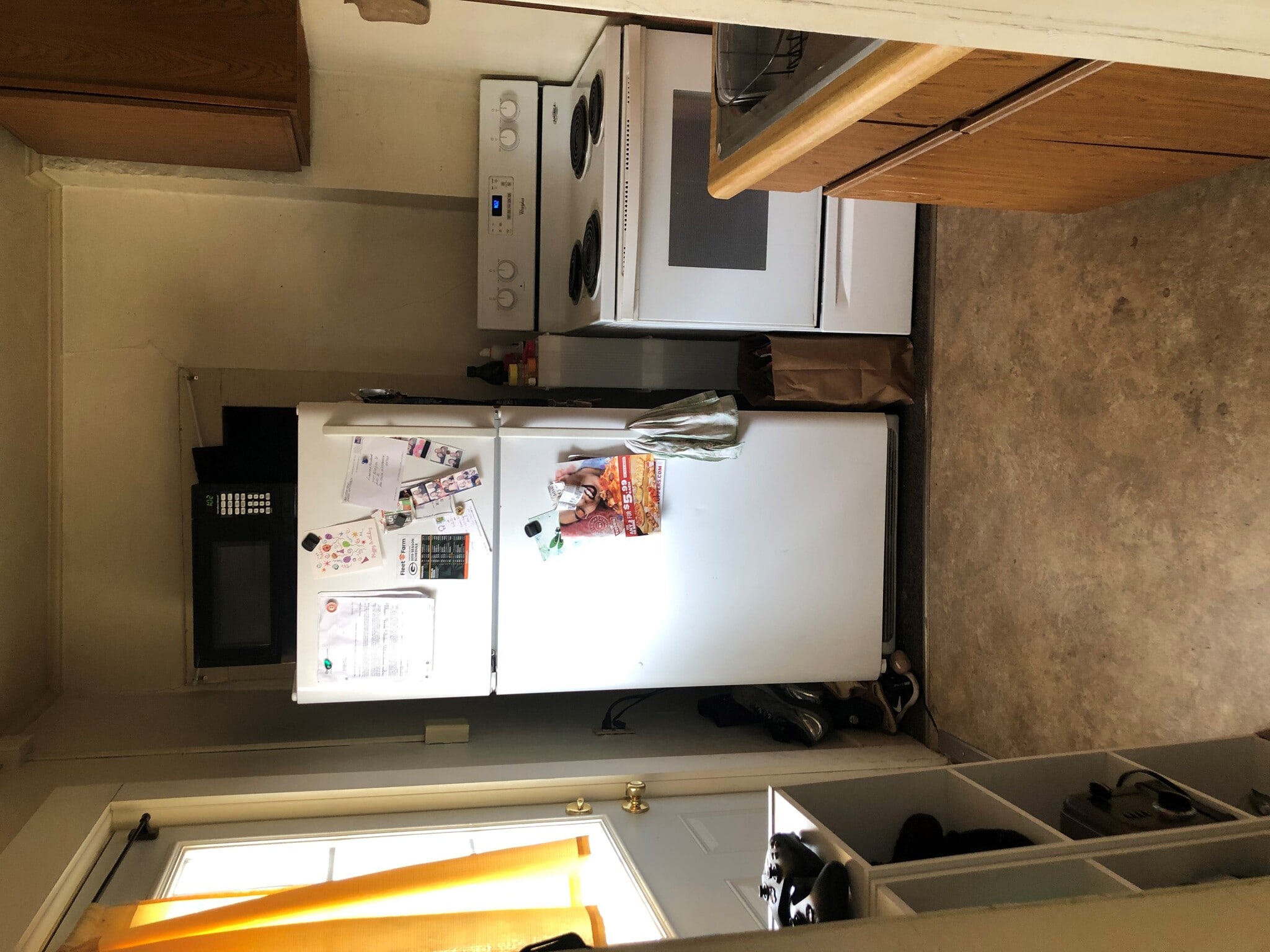 Building Photo - 547 Niagara St