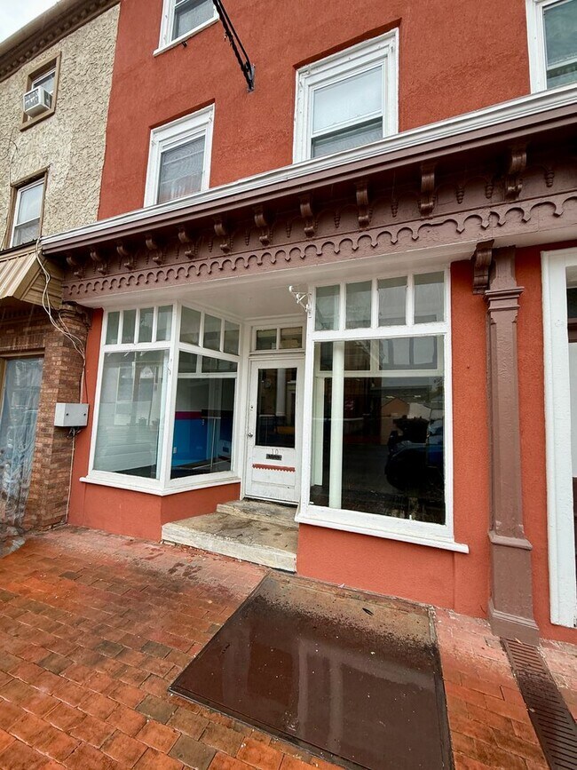 Building Photo - Bring Your Vision to Downtown Smryna!