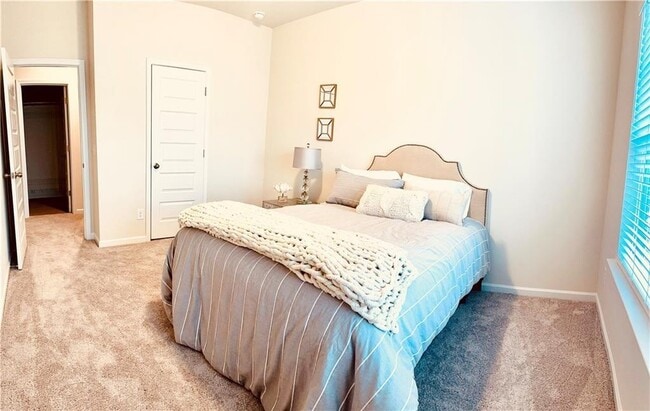 Building Photo - 207 Witter Wy