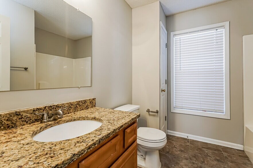 Building Photo - 75 Pooles Bend Ct