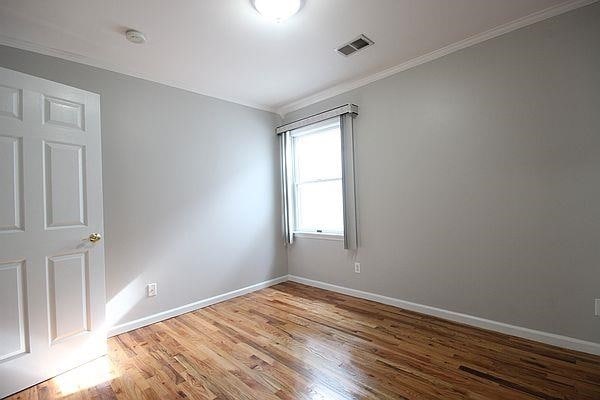 Building Photo - 247 Terrace Ave