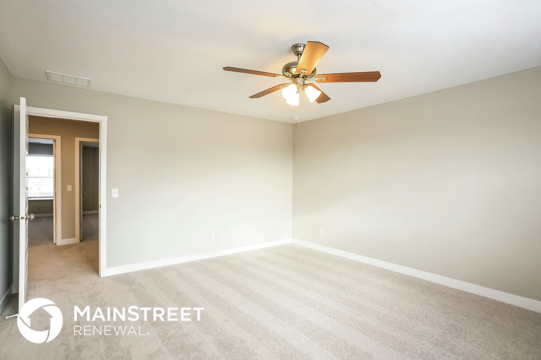 Building Photo - 1937 Goodwin Pl