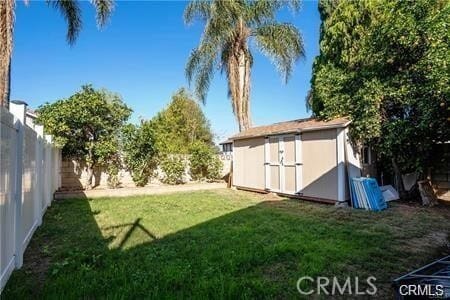 Building Photo - 4582 Albion Dr