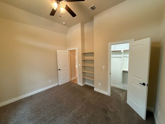 Building Photo - 3 bedroom + office  or 4th bedroom, storm shelter, neighborhood pond and walking track!