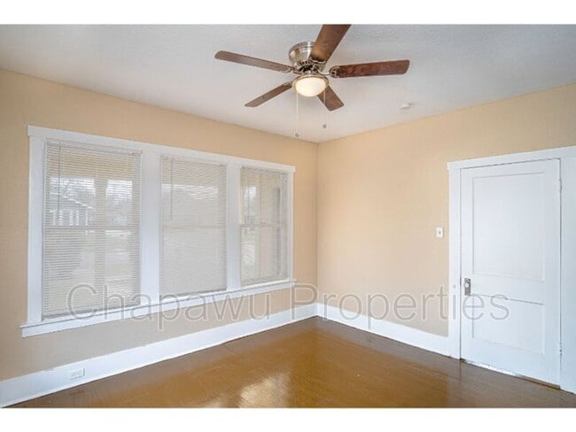 Building Photo - 1101 Gibbs St