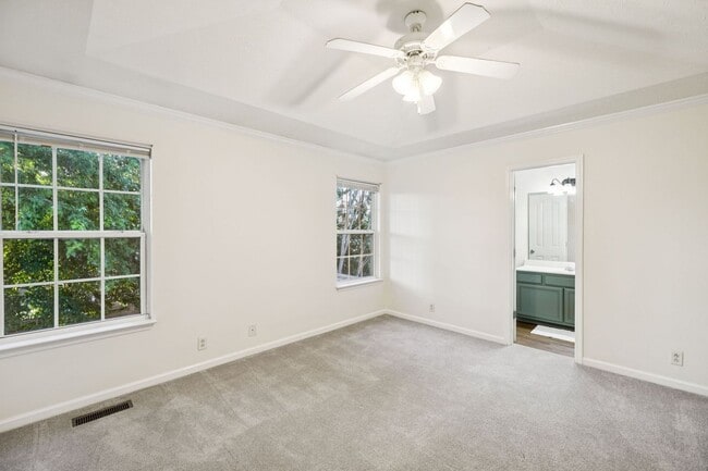 Building Photo - 354 Arapaho Dr
