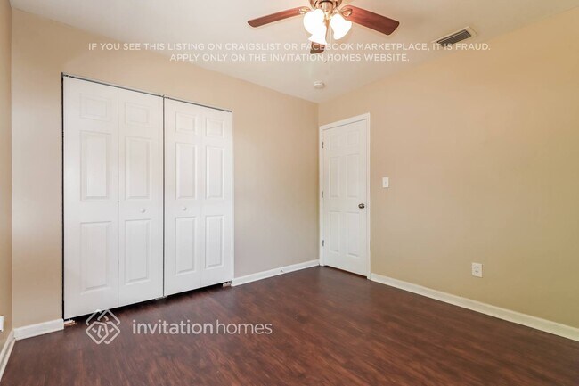 Building Photo - 7020 Aspen Ave