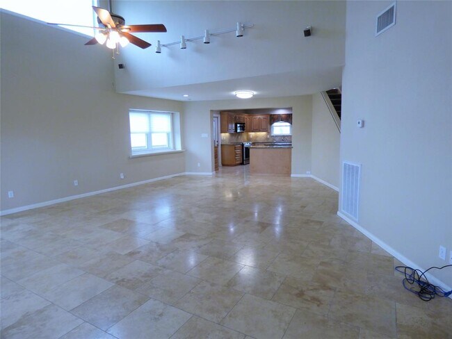 Building Photo - 1027 Short Reach Dr