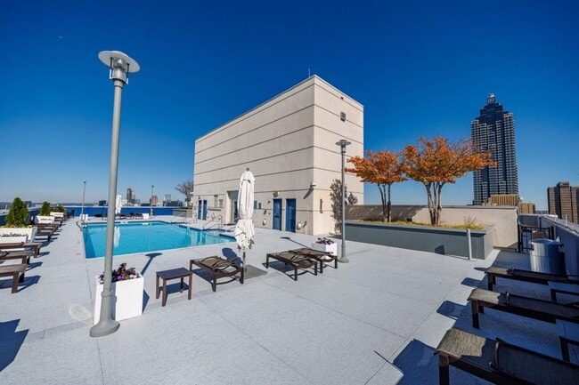 Building Photo - 285 Centennial Olympic Park Dr NW