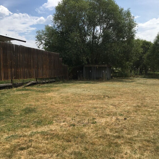 Building Photo - 4 Bed House in Cove