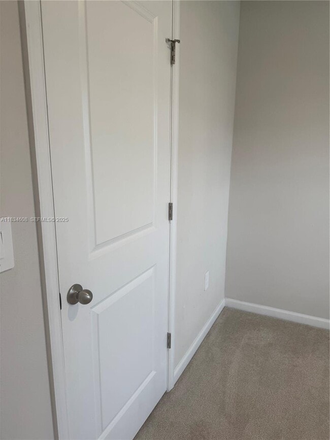 Building Photo - 217 Raspberry Rd