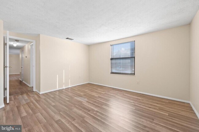 Building Photo - 26008 Brigadier Pl