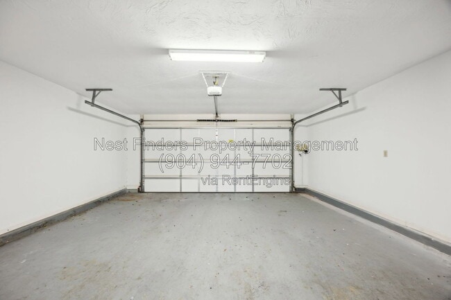 Building Photo - 4063 Mizner Ct