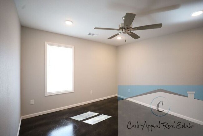Building Photo - Recent construction, beautiful 3 bed / 2 bath home - Brookland!