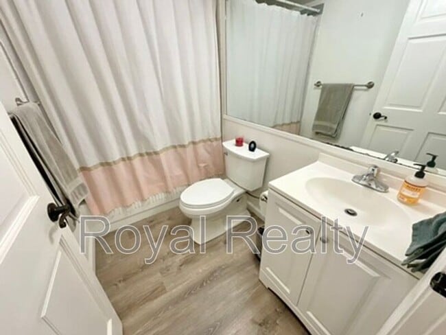 Building Photo - 92-1189 Palahia St M105