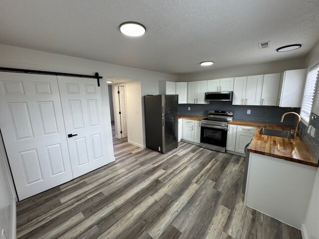 Building Photo - 3601 Overcast Rd