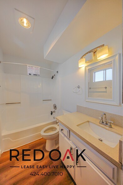 Building Photo - 11817 Victory Blvd