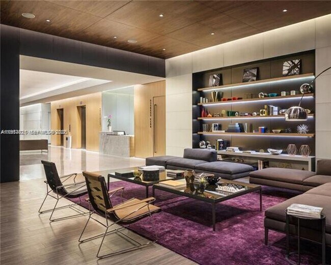 Building Photo - 88 SW 7th St