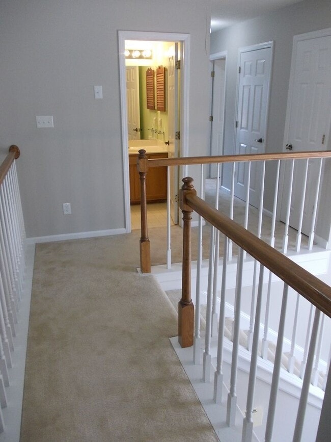 Building Photo - COMING SOON!!!  Great 3 Bed + Bonus 2 Story home in Weddington Woods