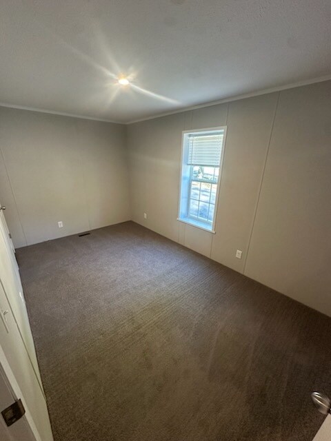 Building Photo - 7519 Dorr St