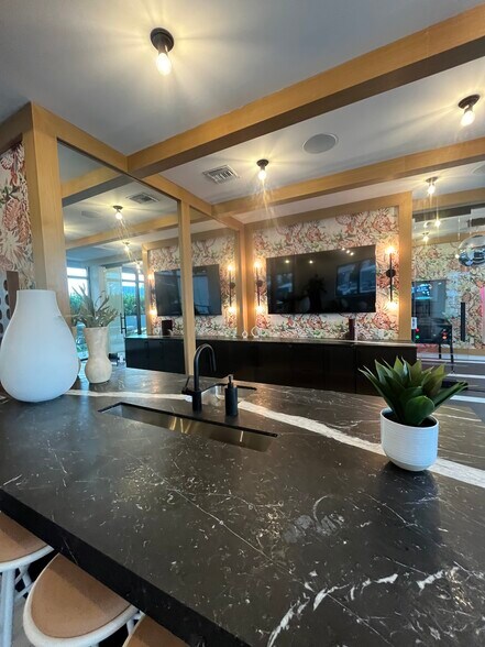 Building Photo - 45 NW 31st St