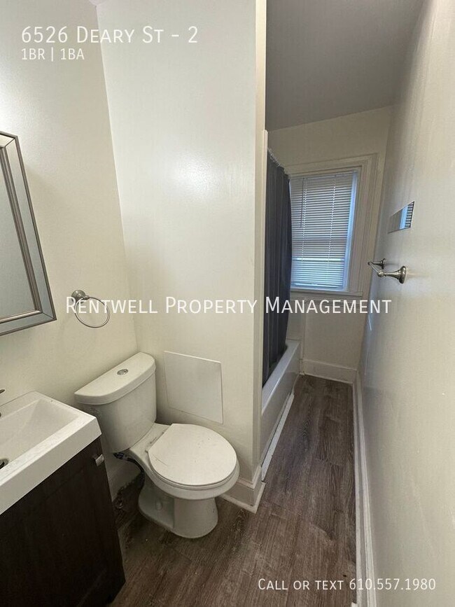 Building Photo - 6526 Deary St