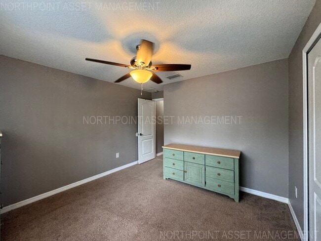 Building Photo - FURNISHED Summerfield Townhome