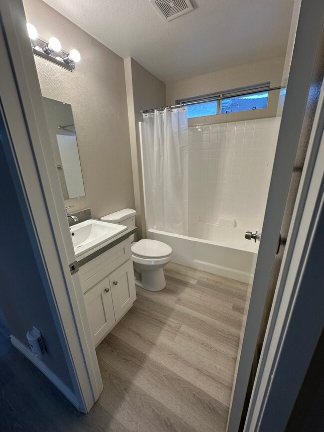 Building Photo - 20609 Seine Ave