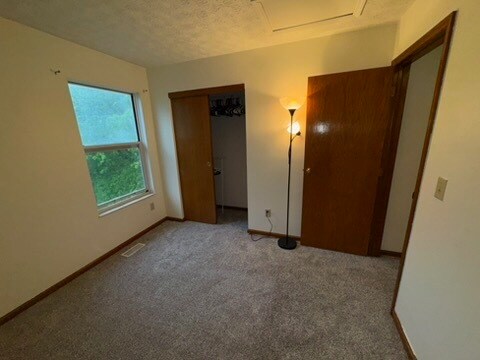 Building Photo - 2459 Breathstone Dr