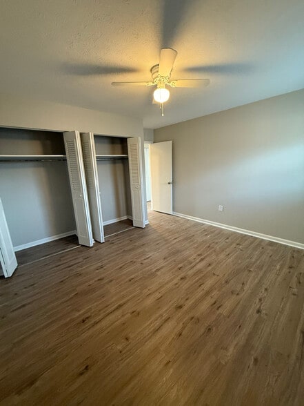 Building Photo - 2055 Peabody Ln