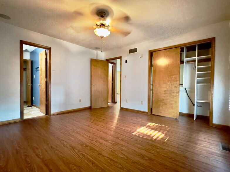Primary suite - 1019 SW Kent Pl