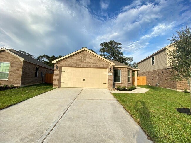 Primary Photo - 20742 Nala Bear Dr