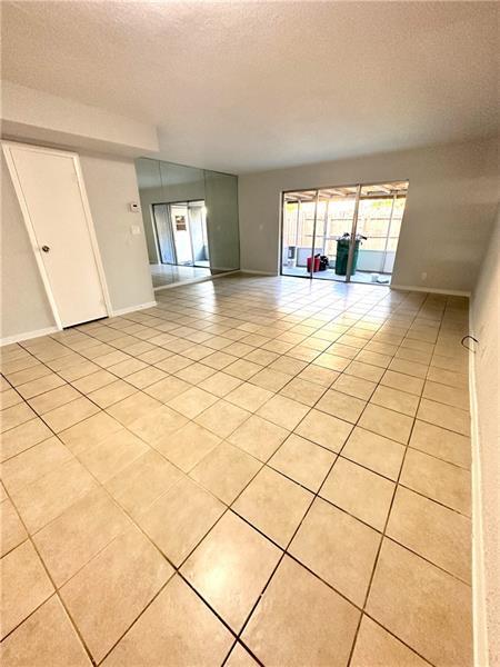 Building Photo - 5708 Blueberry Ct