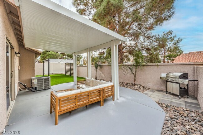 Building Photo - 179 Alterra Dr