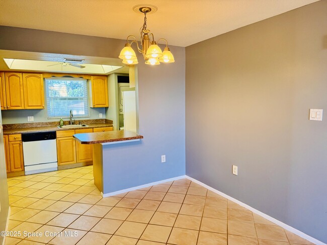 Building Photo - 3135 Shady Dell Ln