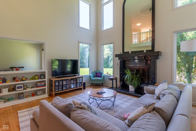 Building Photo - 4957 Shadow Rock Cir