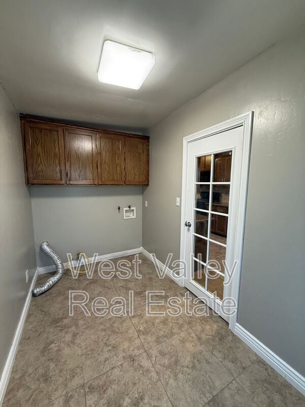 Building Photo - 408 F St