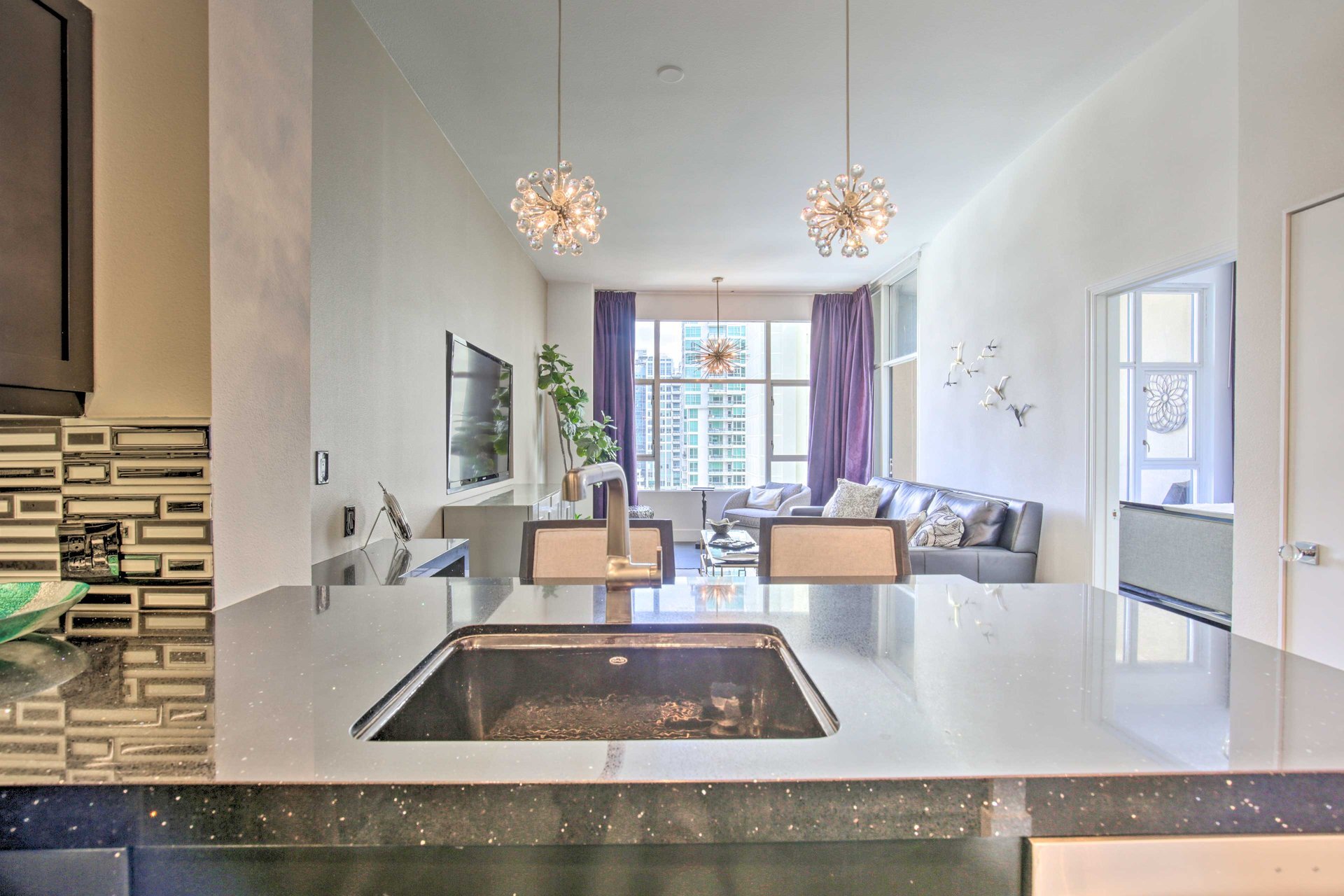 Building Photo - 530 K St