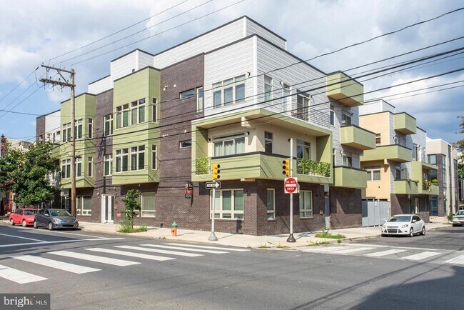 Building Photo - 1501 N 2nd St