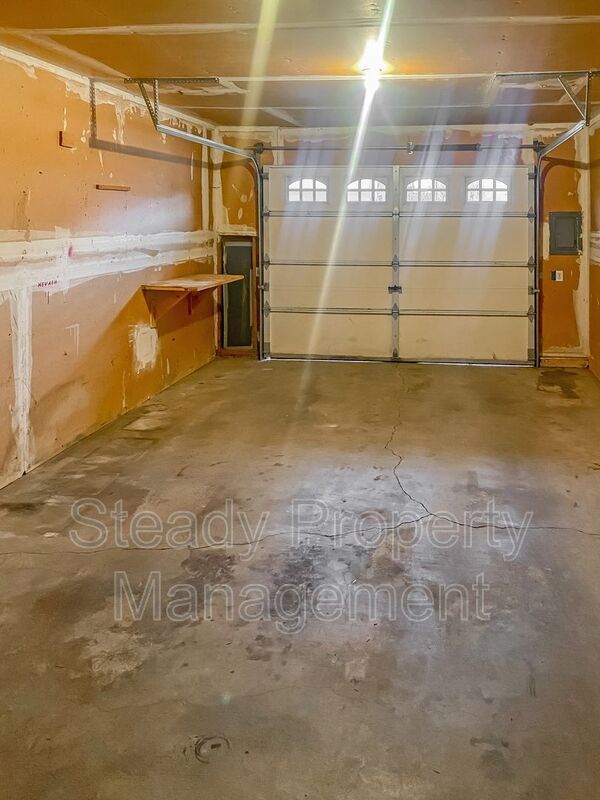 Building Photo - 388 Pearl St