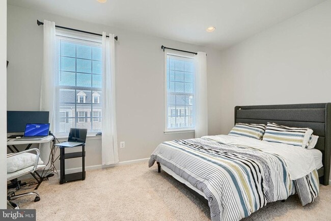 Building Photo - 2718 Lanham Hill Cir