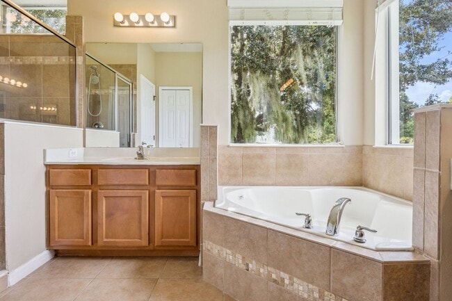 Building Photo - 4468 Blue Major Dr