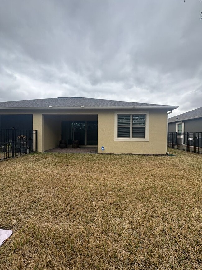 Building Photo - Charming 2-Bed 2-Bath Home plus Flex Room -  55+ community