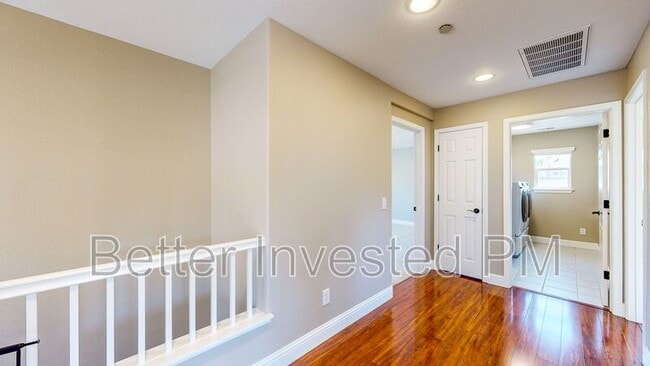 Building Photo - 1210 Grayson Way